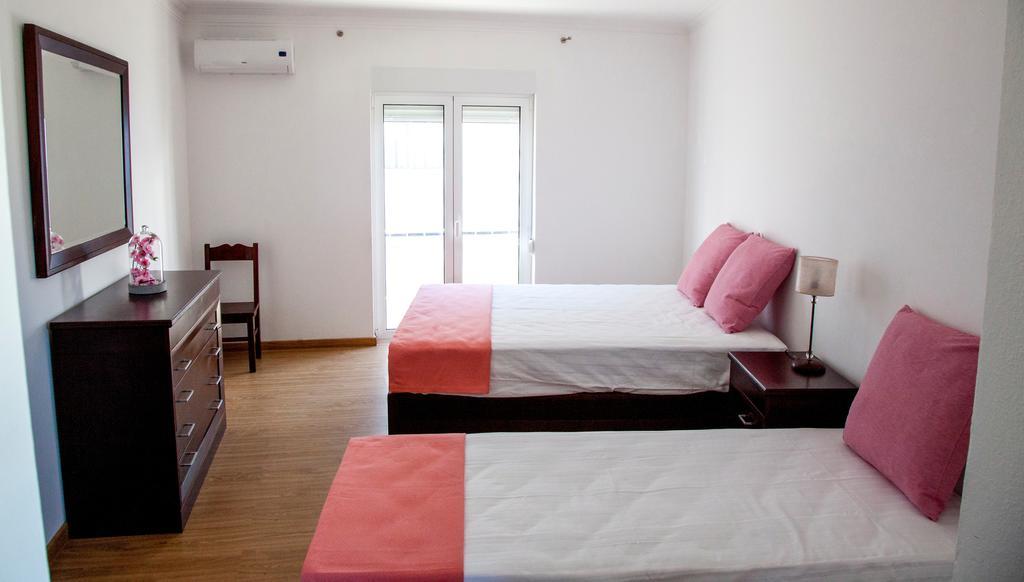 Sem Nome Hotel Alvor Habitación foto